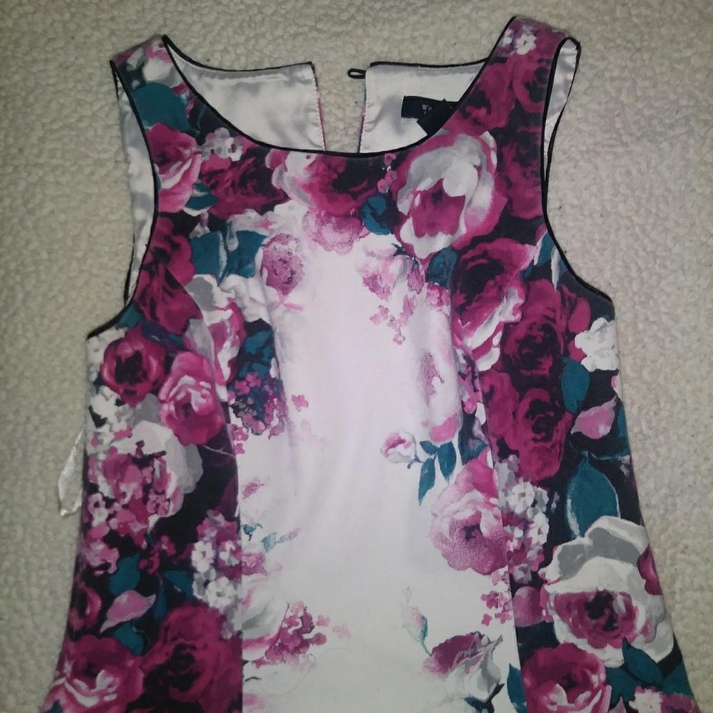 White house black market floral shirt